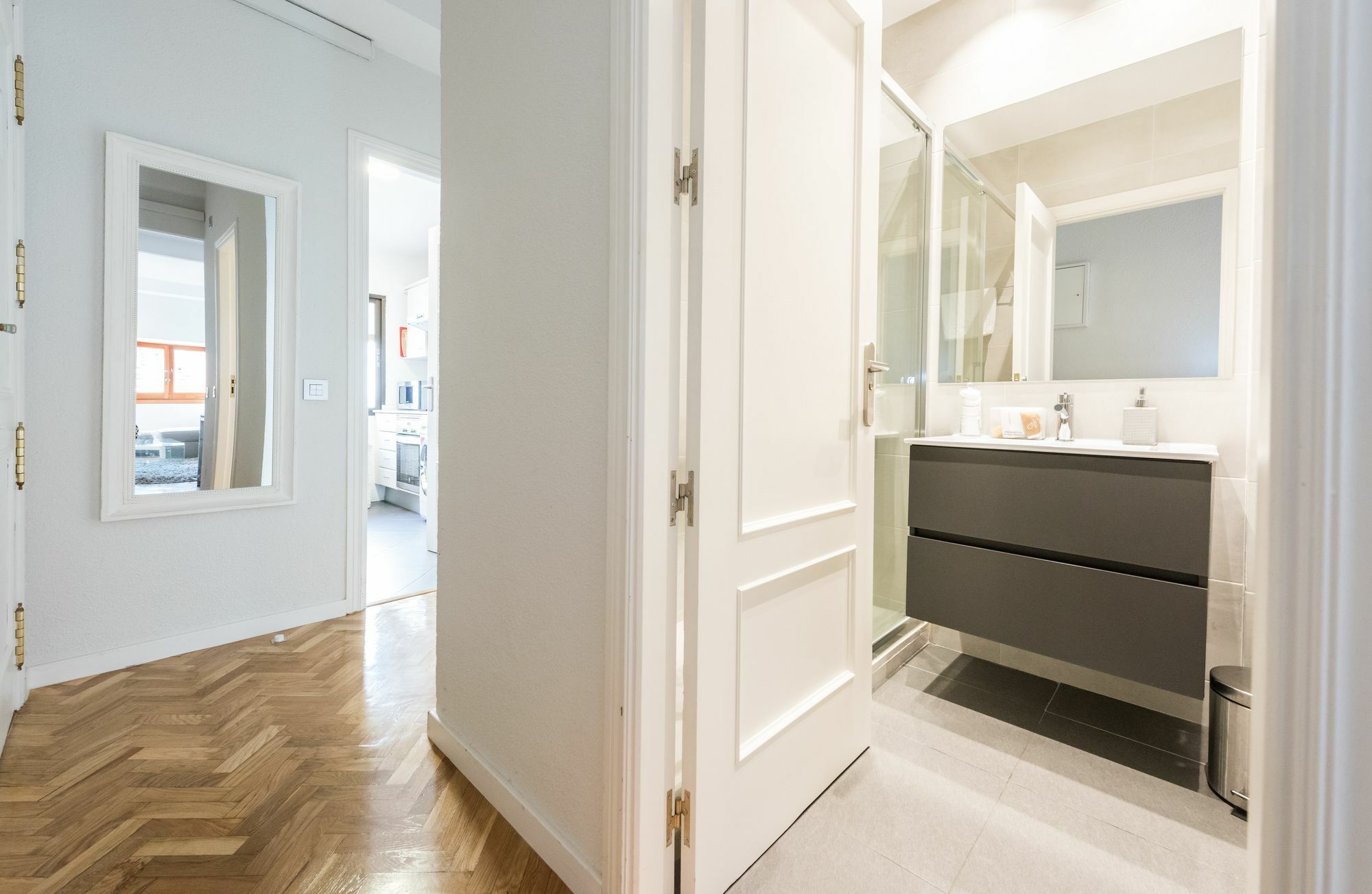 Atico En Chueca By Madflats Collection Appartement Madrid Buitenkant foto